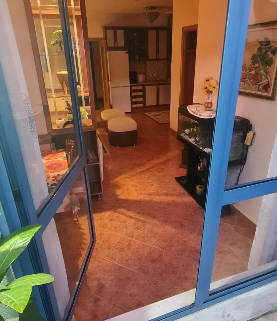The Bloom Veranda - Elegant City Center Retreat Tirana Albânia